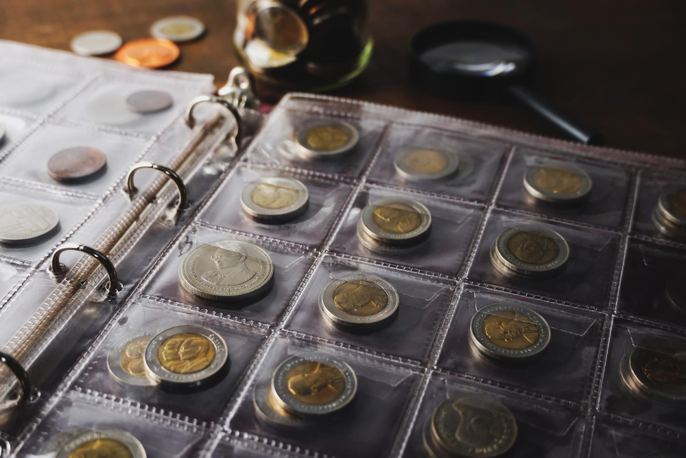 Памятные монеты